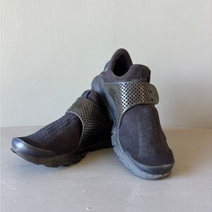 Nike Sock Dart Sneakers Men's Size 7 Triple Black